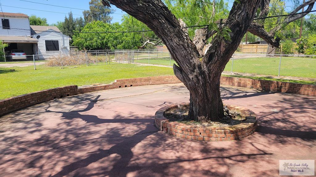 1520 S 1st St, HARLINGEN, Texas image 7