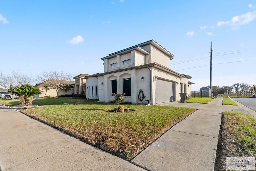 705 Vinson Ave, HARLINGEN, Texas image 36