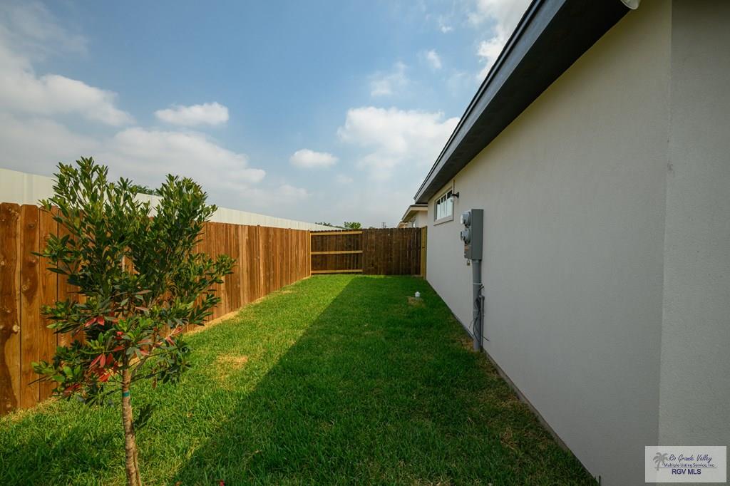 613 Cove Ln #UNIT 2, WESLACO, Texas image 22