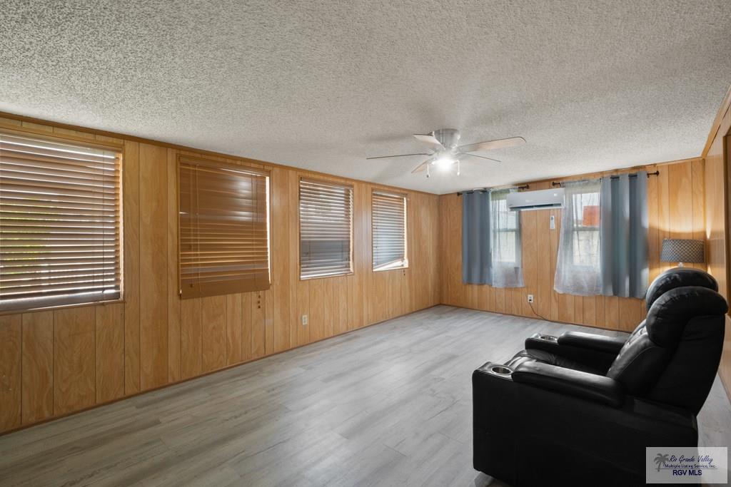 1 Bermuda Ln, BROWNSVILLE, Texas image 19