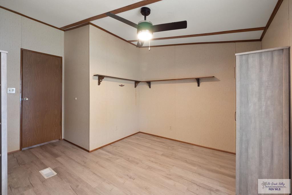 1 Bermuda Ln, BROWNSVILLE, Texas image 12