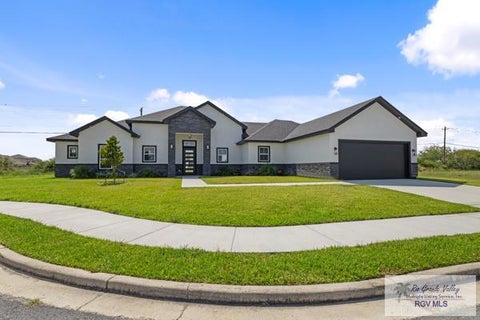 Homes For Sale - 3414 Bryan Dr<br/> HARLINGEN, TX 78550