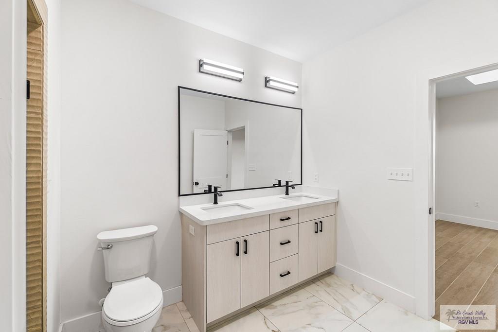 1421 6th St, HARLINGEN, Texas image 17
