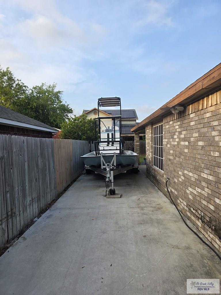 2831 Seville Blvd, BROWNSVILLE, Texas image 5
