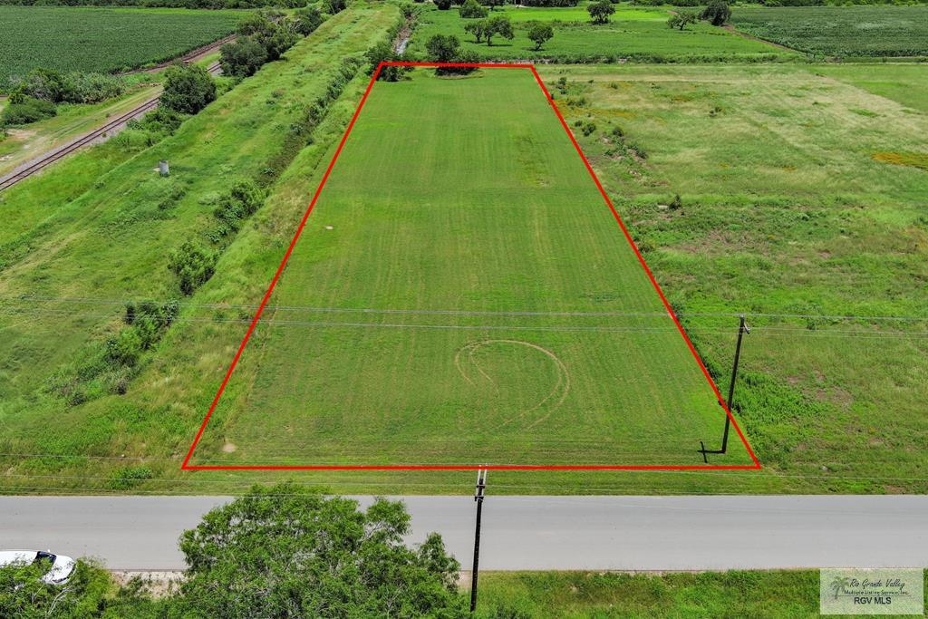 E Brown Tract Rd, LOZANO, Texas image 1
