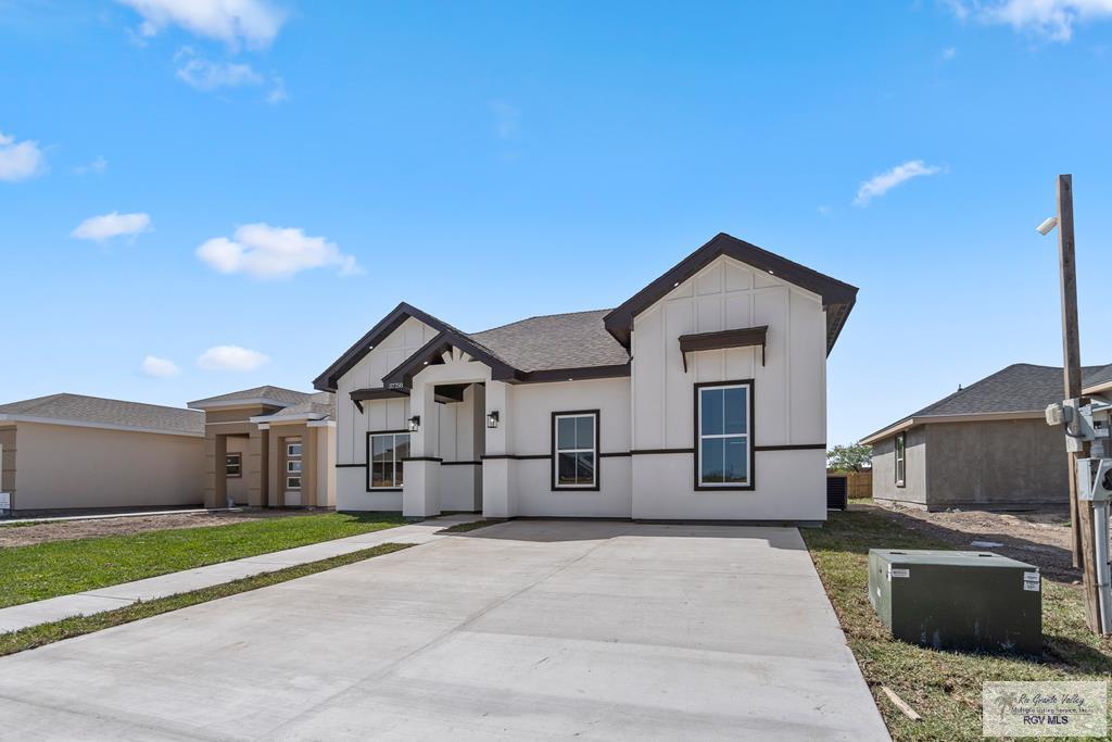 37758 Vineyard Dr, BROWNSVILLE, Texas image 1
