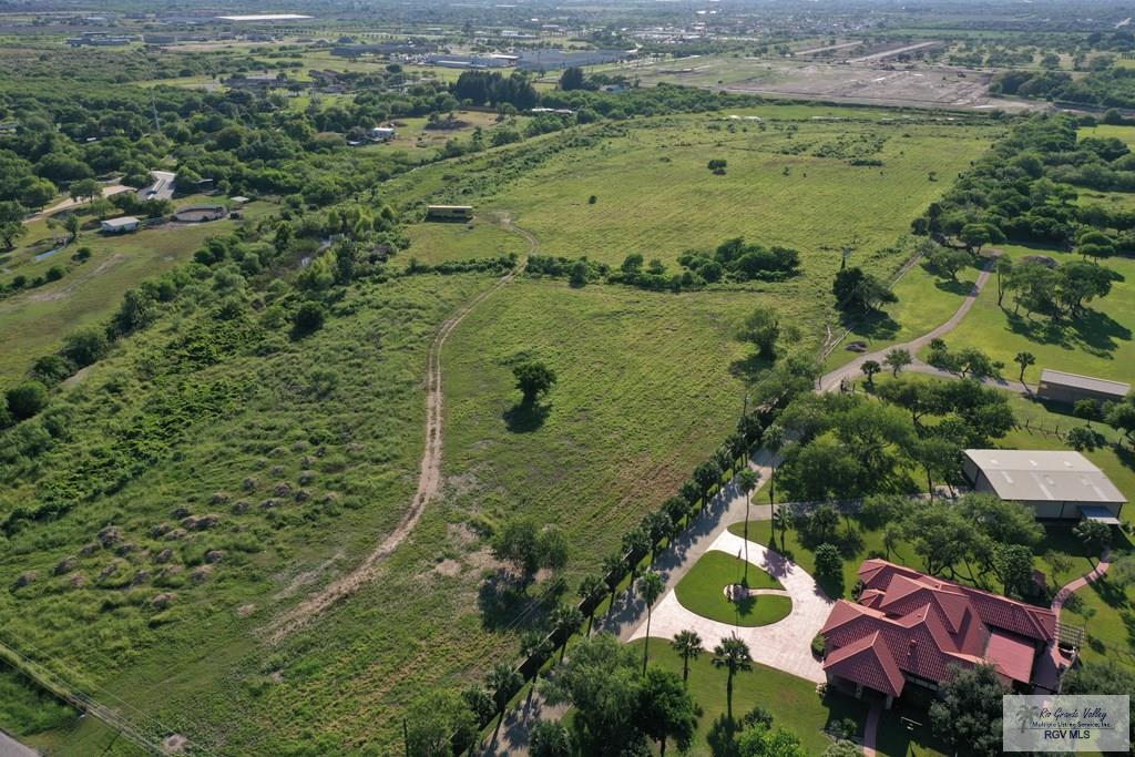 000 N Central Ave, BROWNSVILLE, Texas image 8