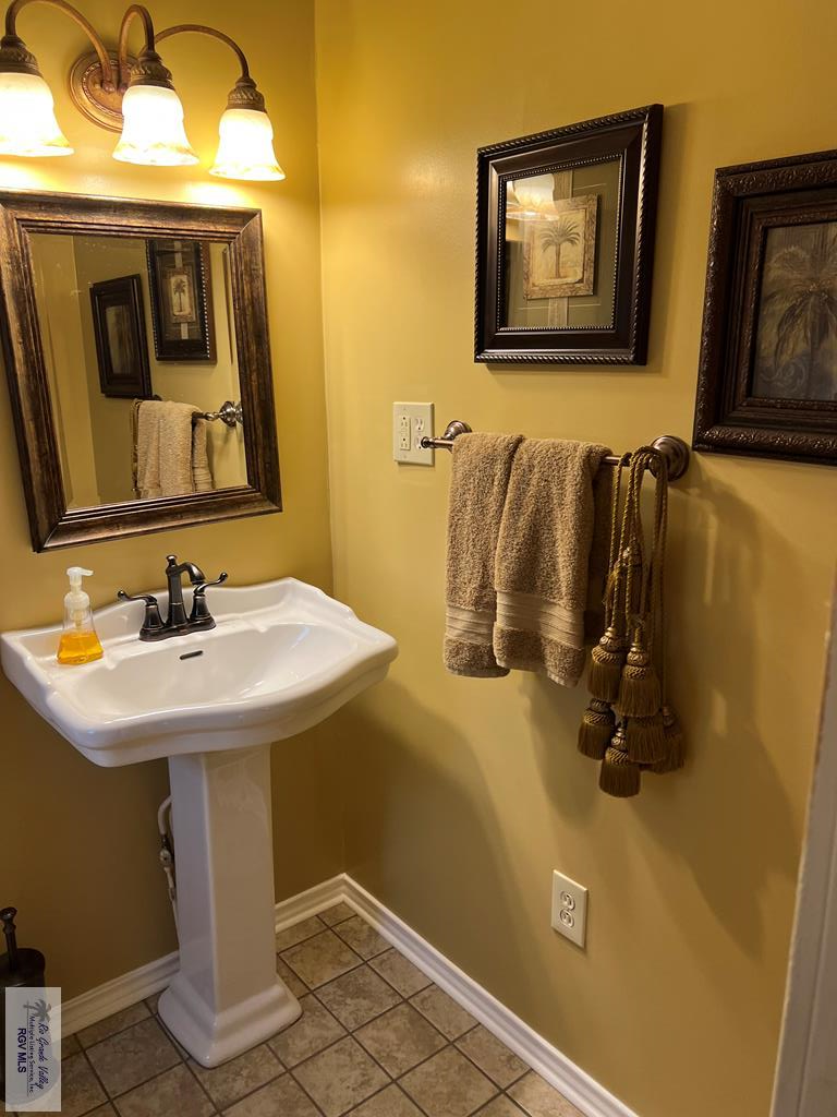 413 Cooper Ln #24,25,26, LA FERIA, Texas image 11