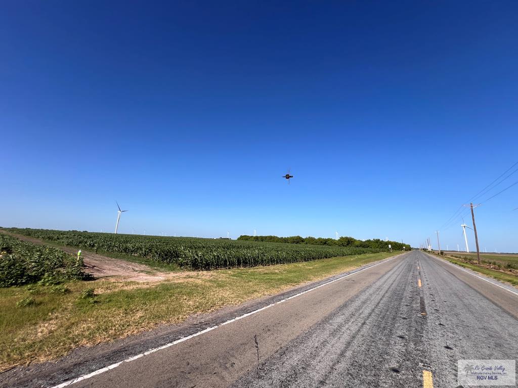 22 Ac. E Fm 498, LYFORD, Texas image 3