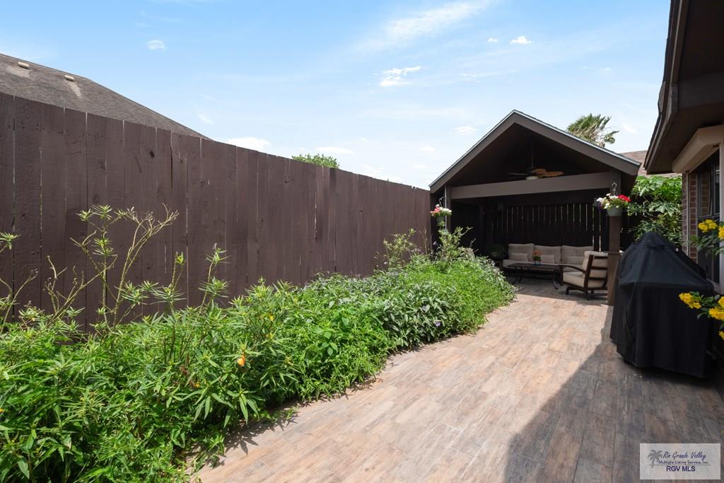 1675 Chipinque Dr, BROWNSVILLE, Texas image 30
