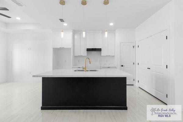 693 Thornton Ln, BROWNSVILLE, Texas image 4