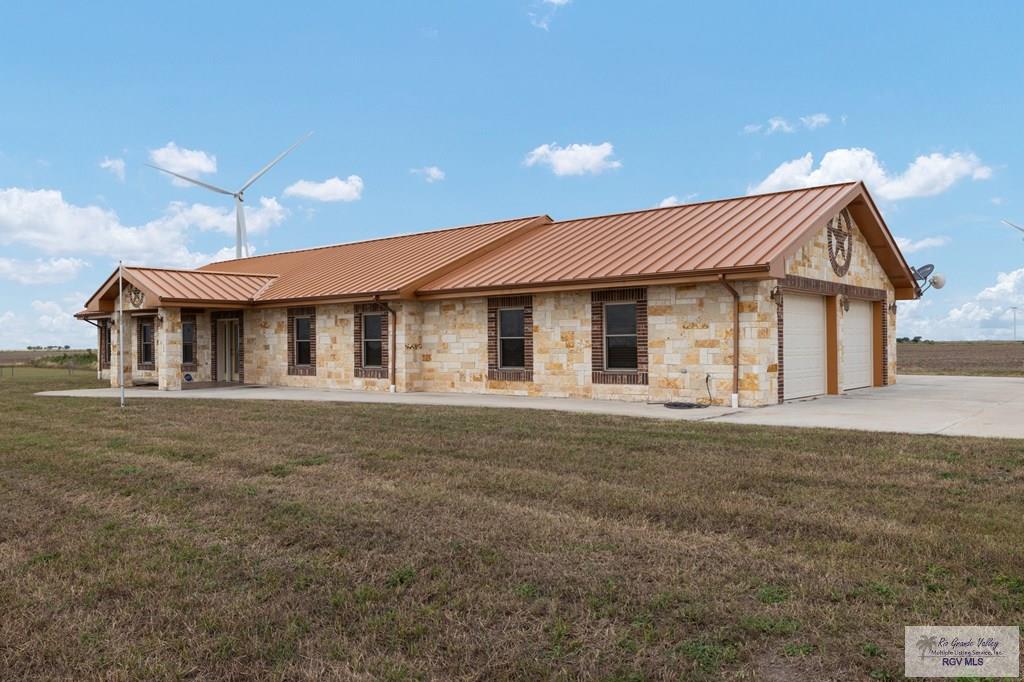 11668 Olive Cr Rd, LYFORD, Texas image 3