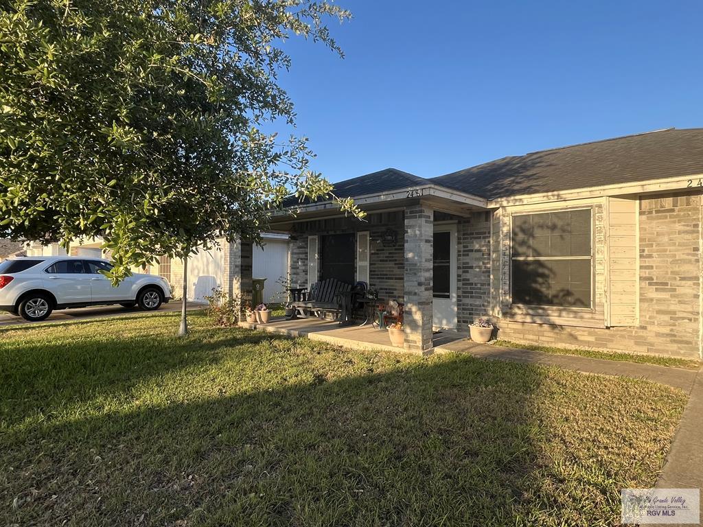 2481 Frankfurt St, BROWNSVILLE, Texas image 1