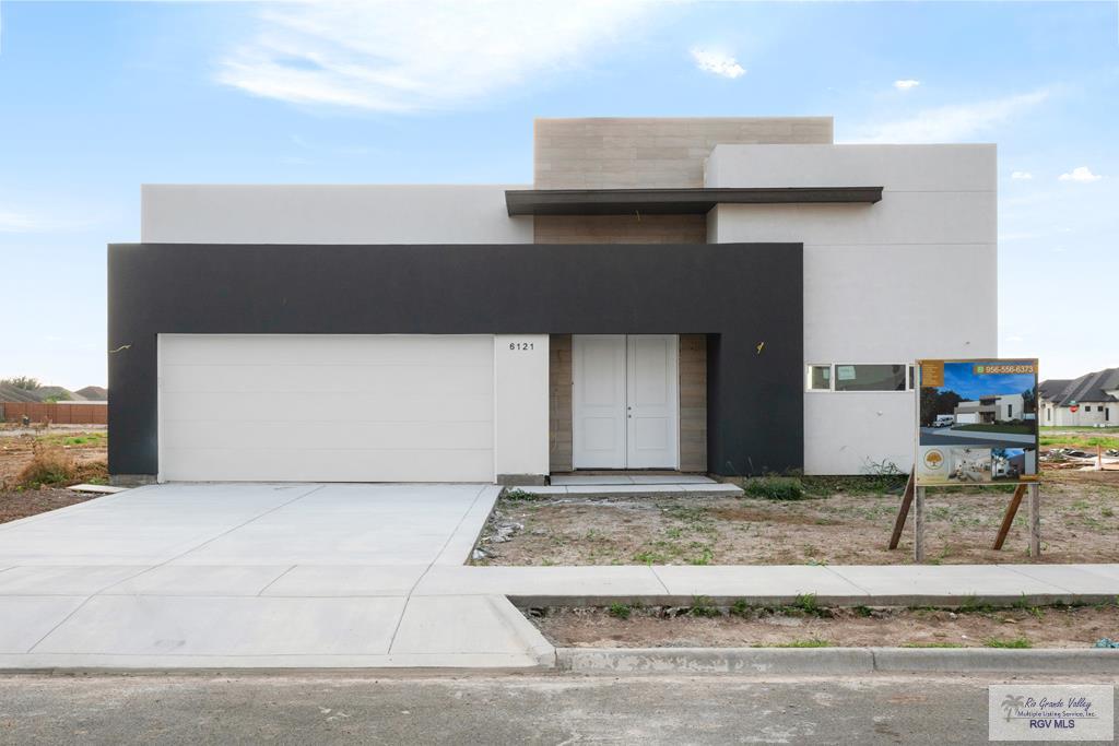 6121 Mackenna Dr, BROWNSVILLE, Texas image 1