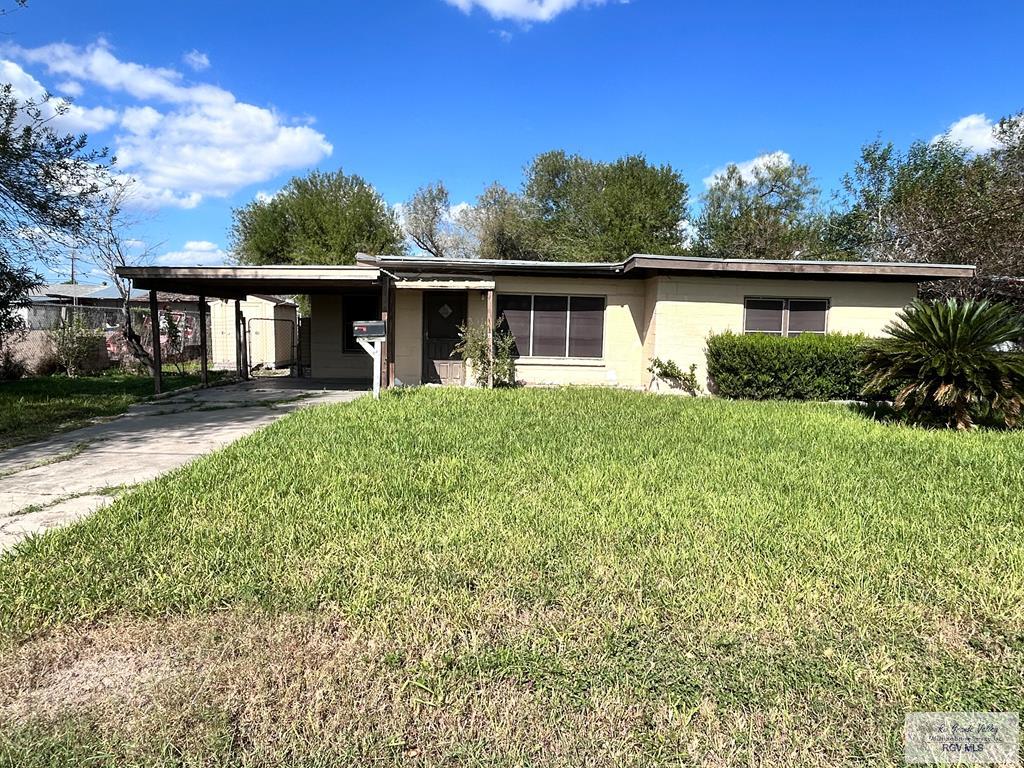 141 E Sunset St, RAYMONDVILLE, Texas image 1