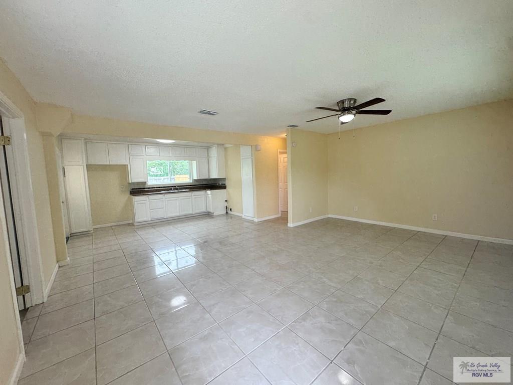 1017 E Austin Ave, HARLINGEN, Texas image 3