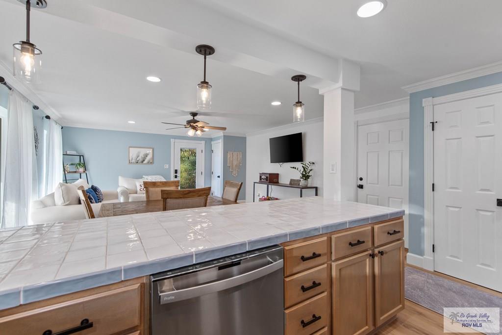 109 W Morningside Dr, SOUTH PADRE ISLAND, Texas image 29
