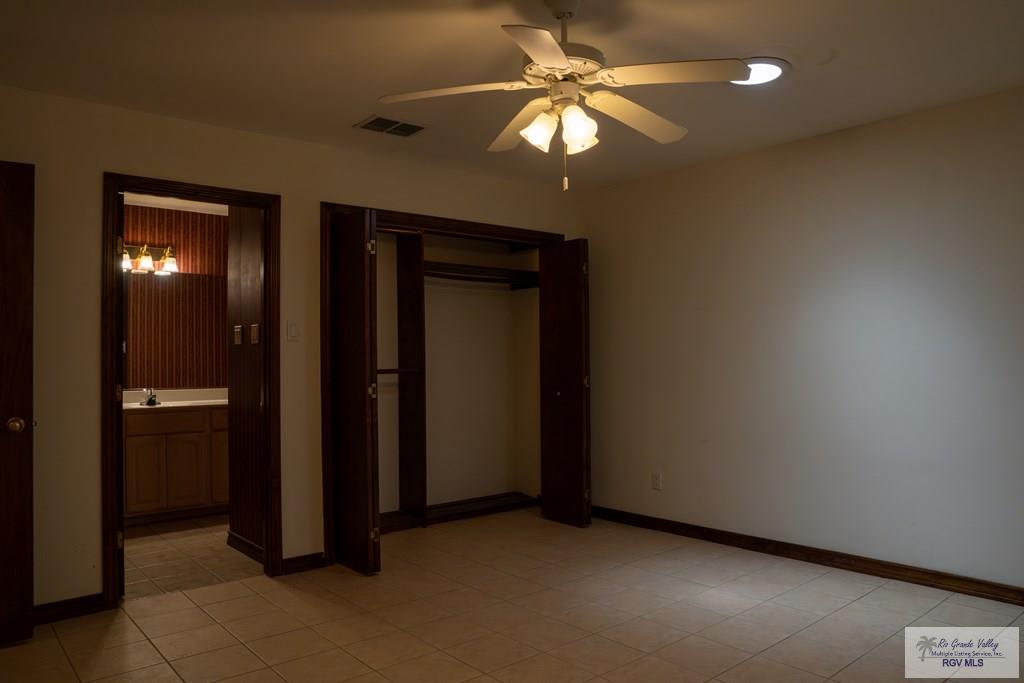 62 Waterfront Dr, BROWNSVILLE, Texas image 14