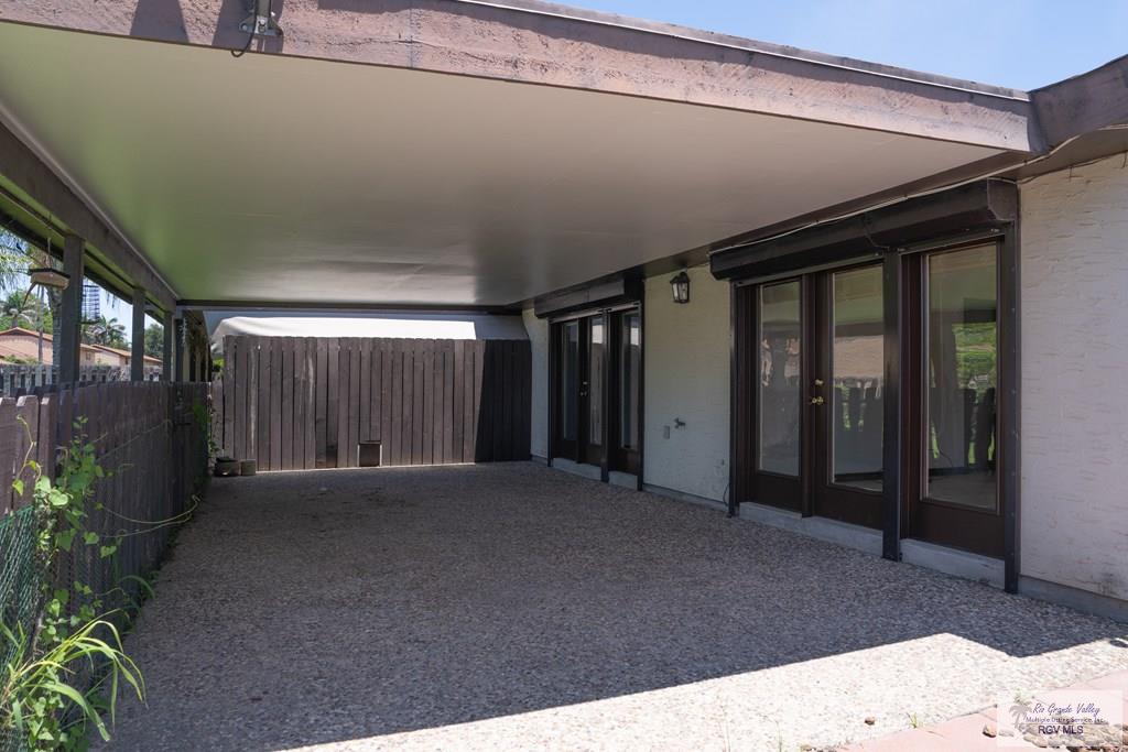 62 Waterfront Dr, BROWNSVILLE, Texas image 25