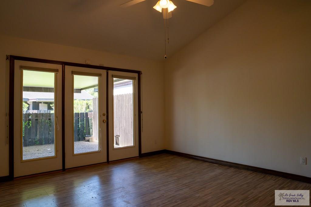 62 Waterfront Dr, BROWNSVILLE, Texas image 22
