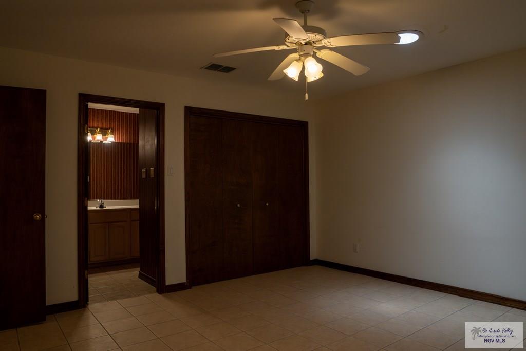 62 Waterfront Dr, BROWNSVILLE, Texas image 13