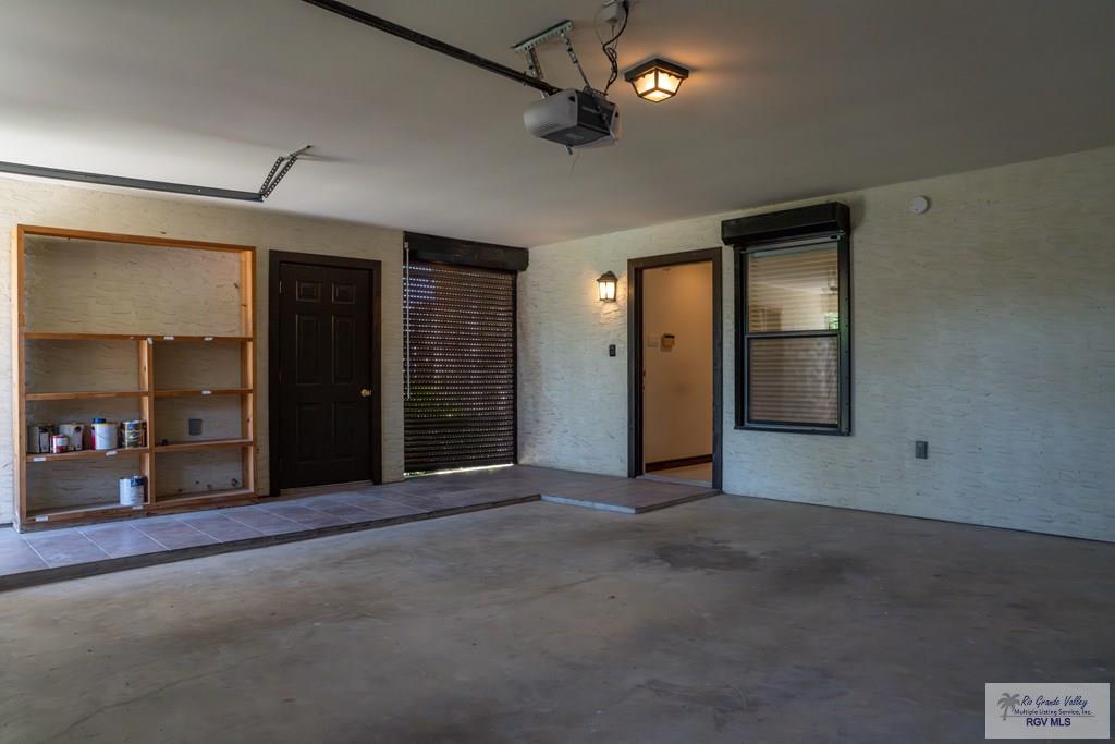 62 Waterfront Dr, BROWNSVILLE, Texas image 6