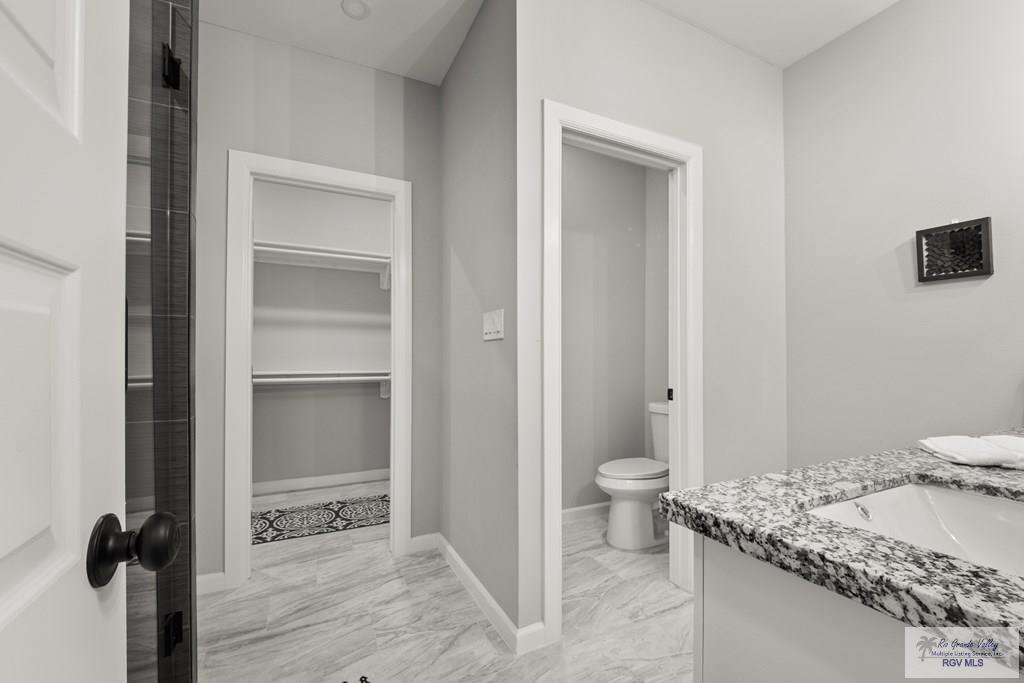 112 Republic Cir, SAN BENITO, Texas image 12