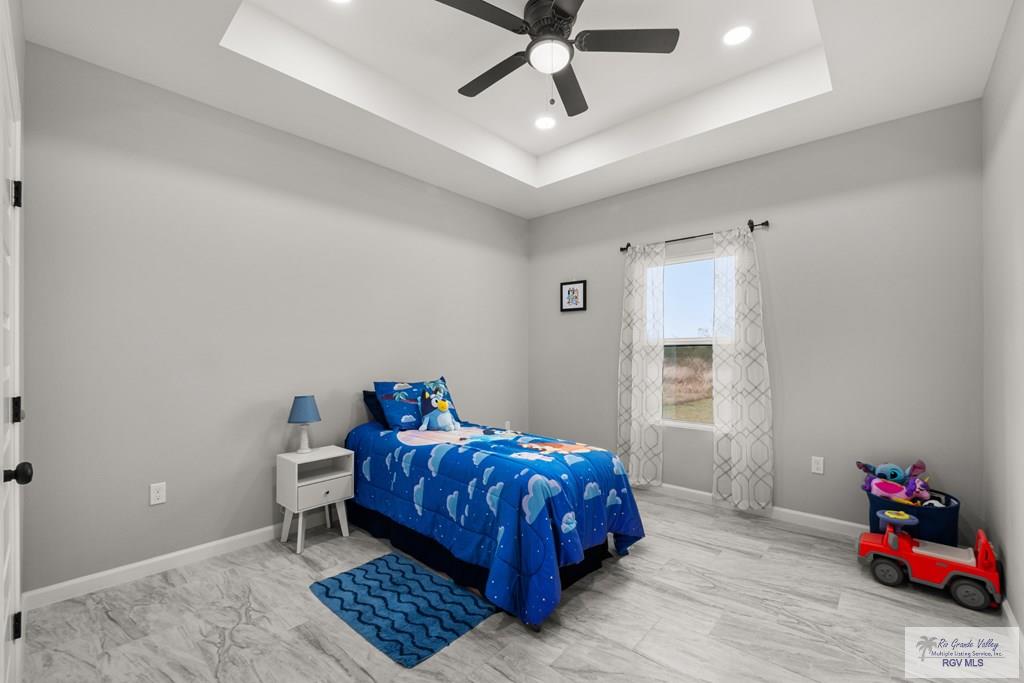 112 Republic Cir, SAN BENITO, Texas image 17