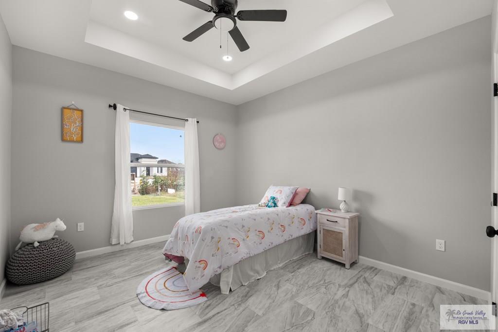 112 Republic Cir, SAN BENITO, Texas image 14