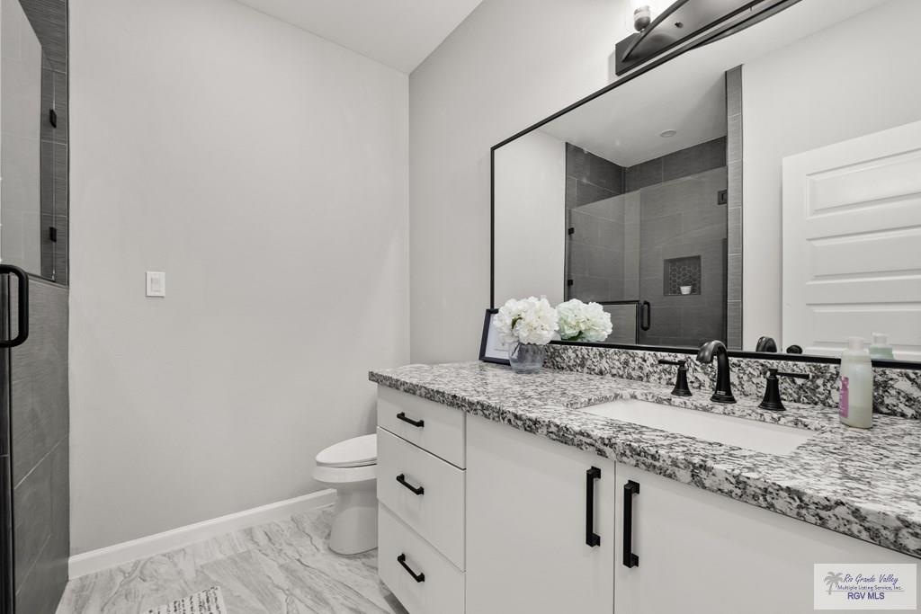 112 Republic Cir, SAN BENITO, Texas image 15