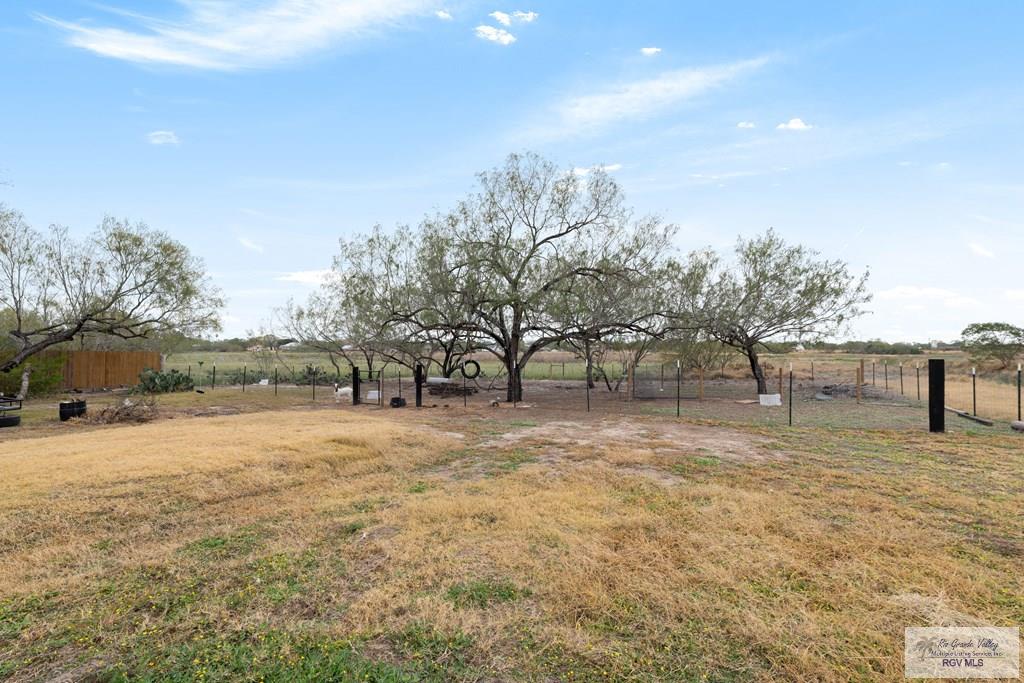 7766 Simon Gomez Rd, LYFORD, Texas image 20