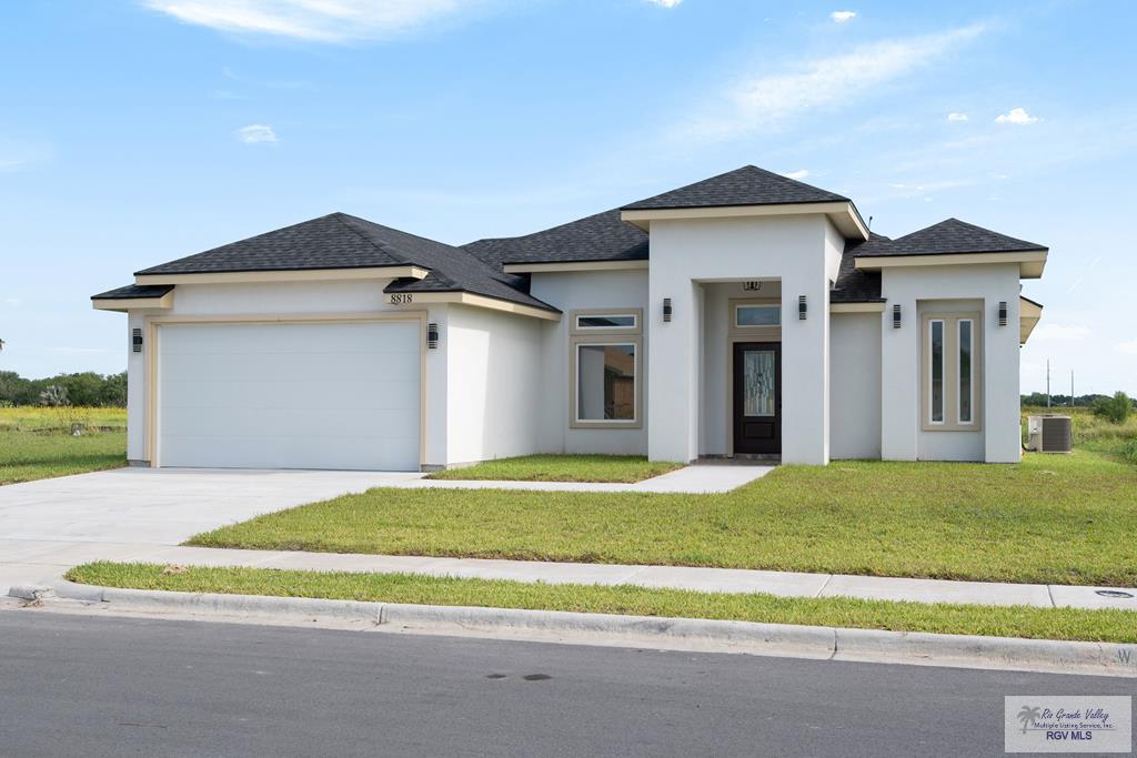 8818 Sandpiper Dr, HARLINGEN, Texas image 1