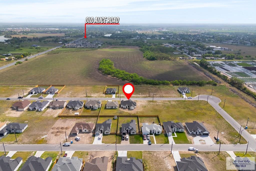 32789 Nayeli St, LOS FRESNOS, Texas image 25