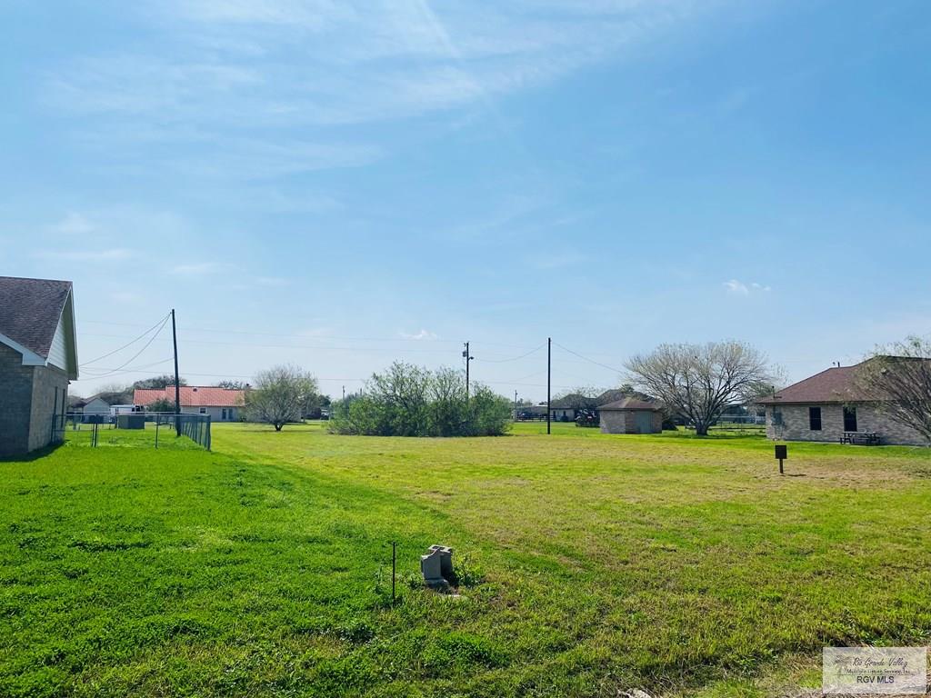 33033 Blue Jay Cir, LOS FRESNOS, Texas image 3