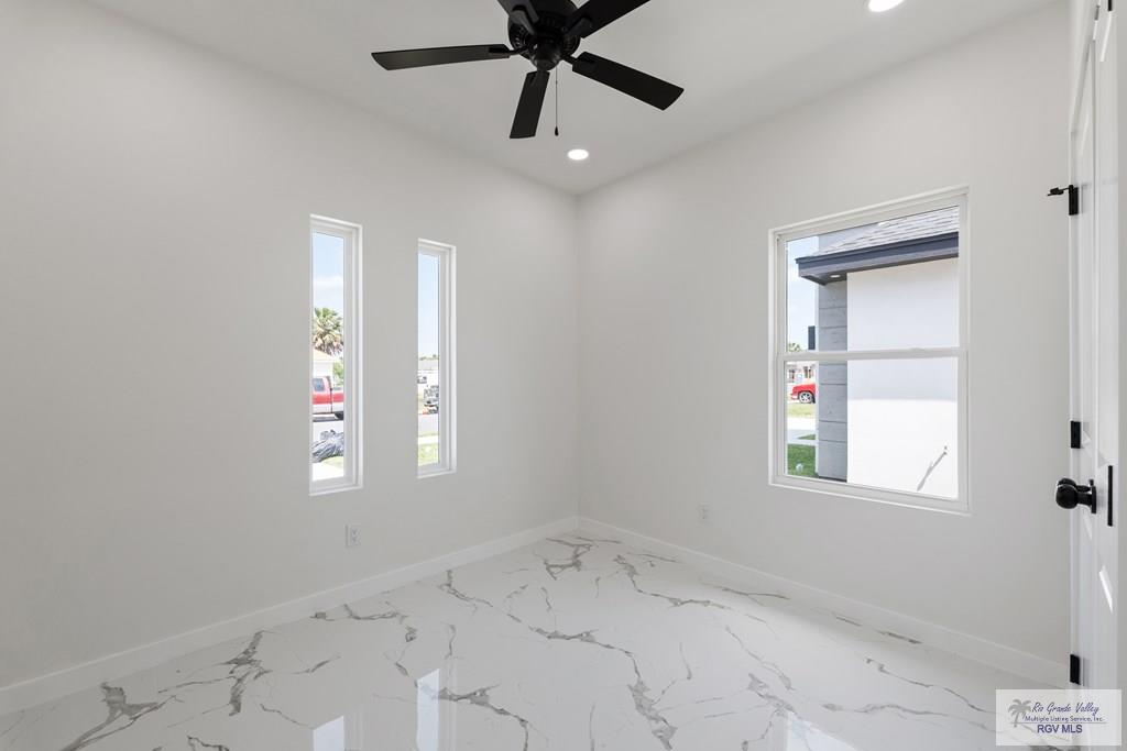 6078 Dakota Rose Cir, BROWNSVILLE, Texas image 14