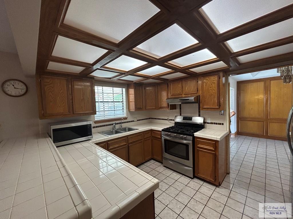 2359 San Lorenzo St, BROWNSVILLE, Texas image 7
