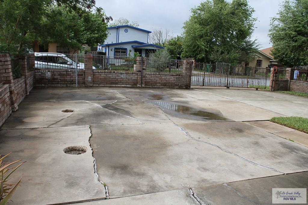 2359 San Lorenzo St, BROWNSVILLE, Texas image 44