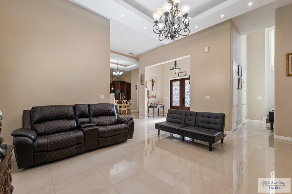 5572 Lovers Ln, BROWNSVILLE, Texas image 10