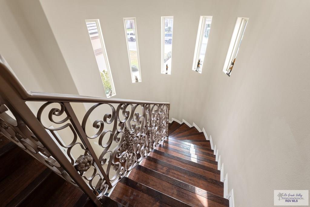 5572 Lovers Ln, BROWNSVILLE, Texas image 16