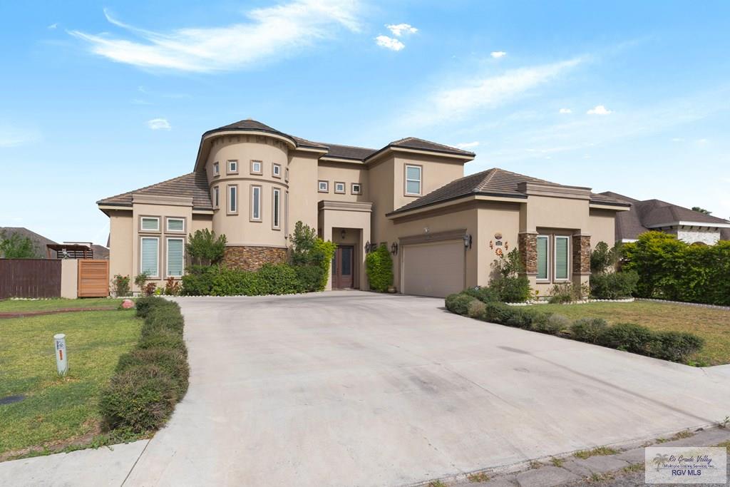5572 Lovers Ln, BROWNSVILLE, Texas image 29