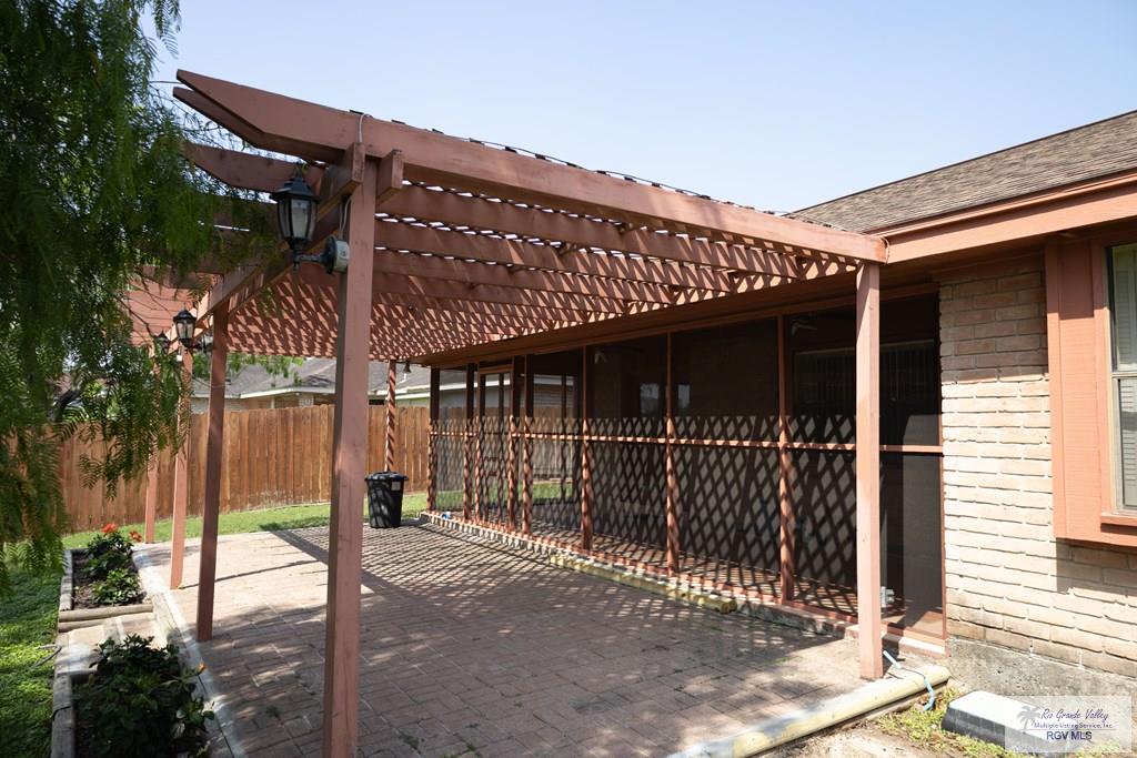 4565 Lakeway Dr, BROWNSVILLE, Texas image 12