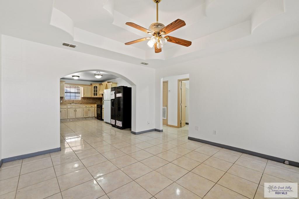 2849 Frankfurt St, BROWNSVILLE, Texas image 4