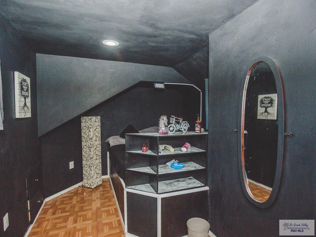 1708 Deep Spring St, BROWNSVILLE, Texas image 28
