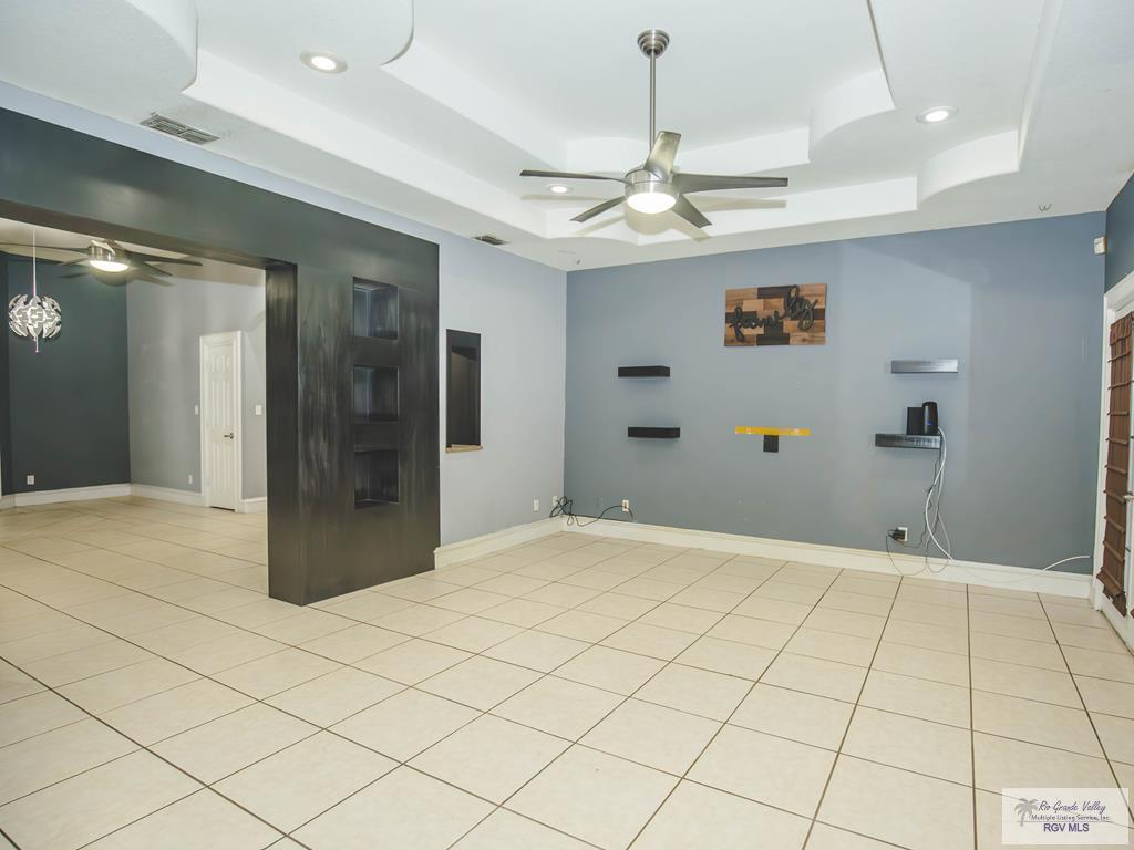 1708 Deep Spring St, BROWNSVILLE, Texas image 8