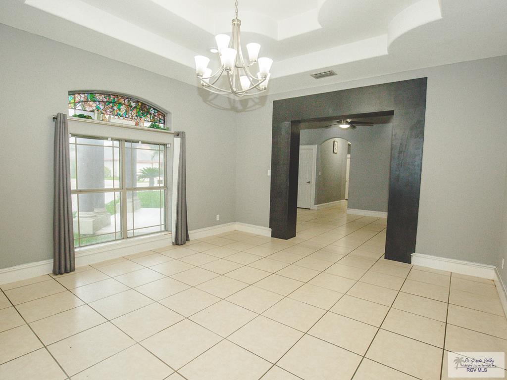 1708 Deep Spring St, BROWNSVILLE, Texas image 12
