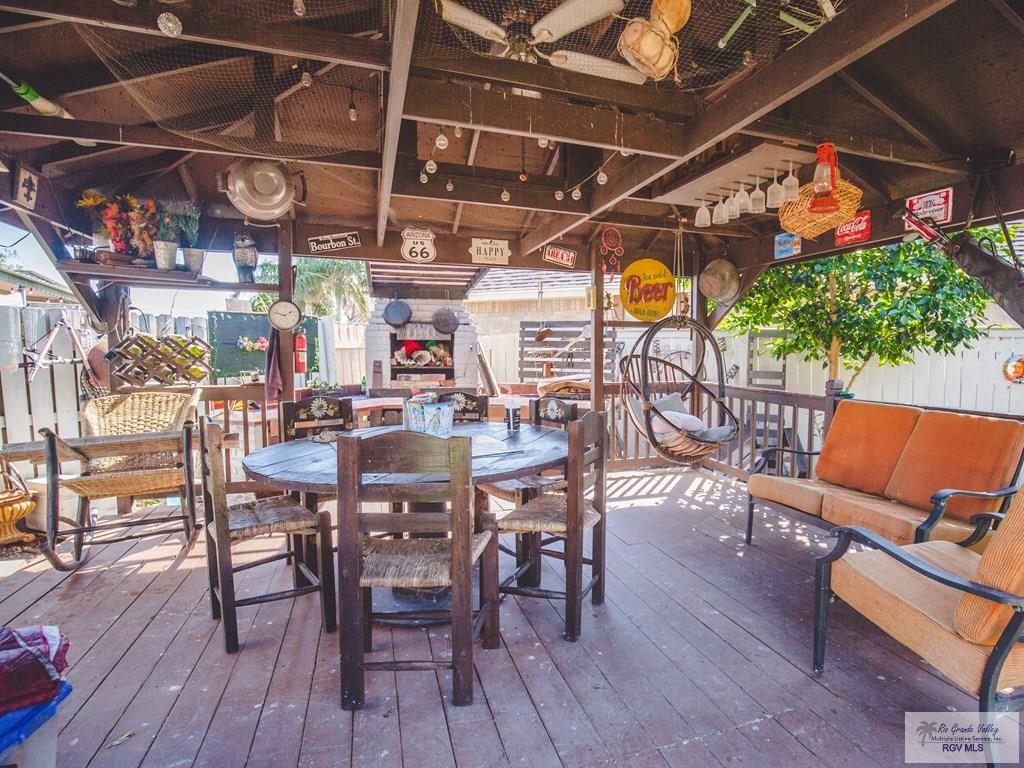 1708 Deep Spring St, BROWNSVILLE, Texas image 31