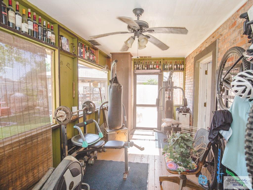 1708 Deep Spring St, BROWNSVILLE, Texas image 29