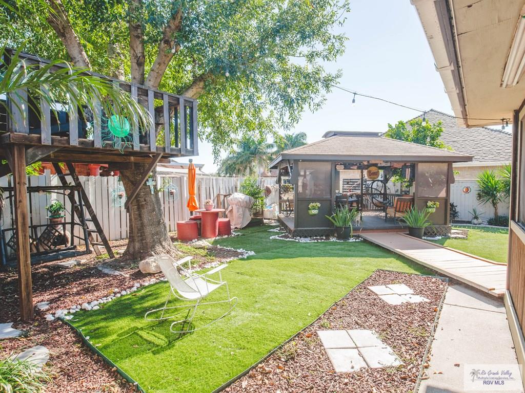 1708 Deep Spring St, BROWNSVILLE, Texas image 30