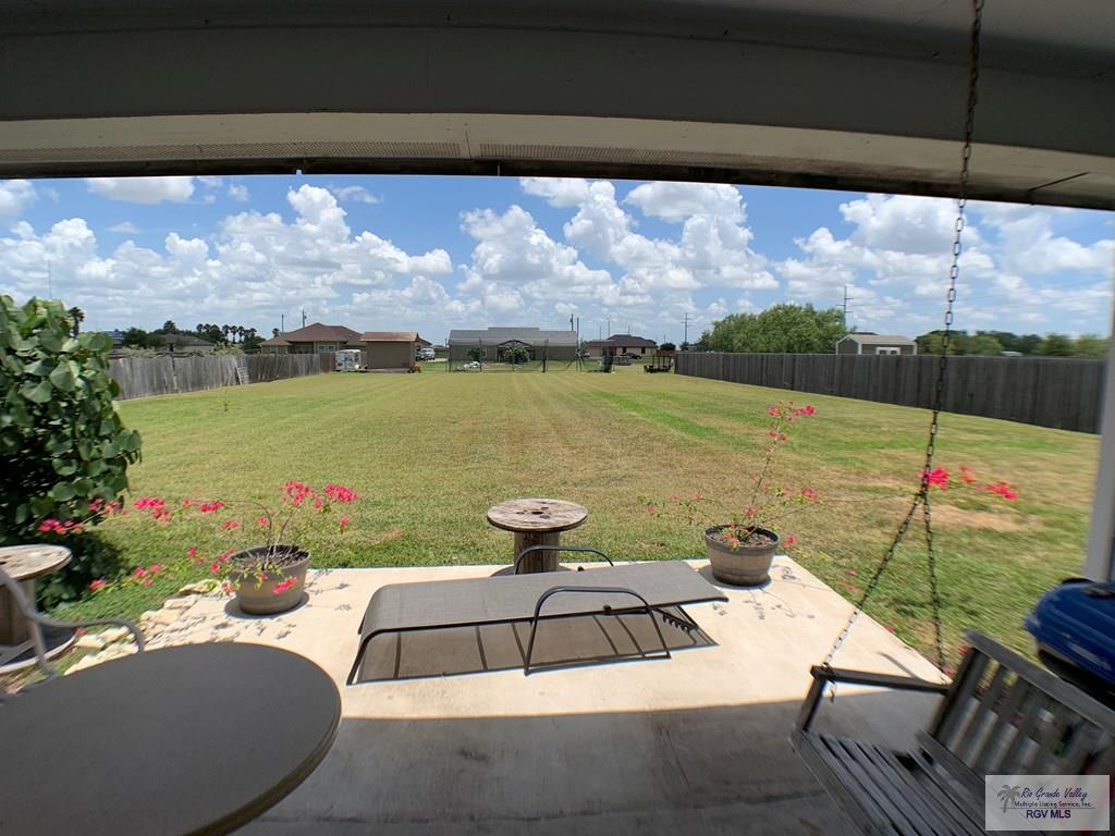 14022 Whitewing Lane, LYFORD, Texas image 12