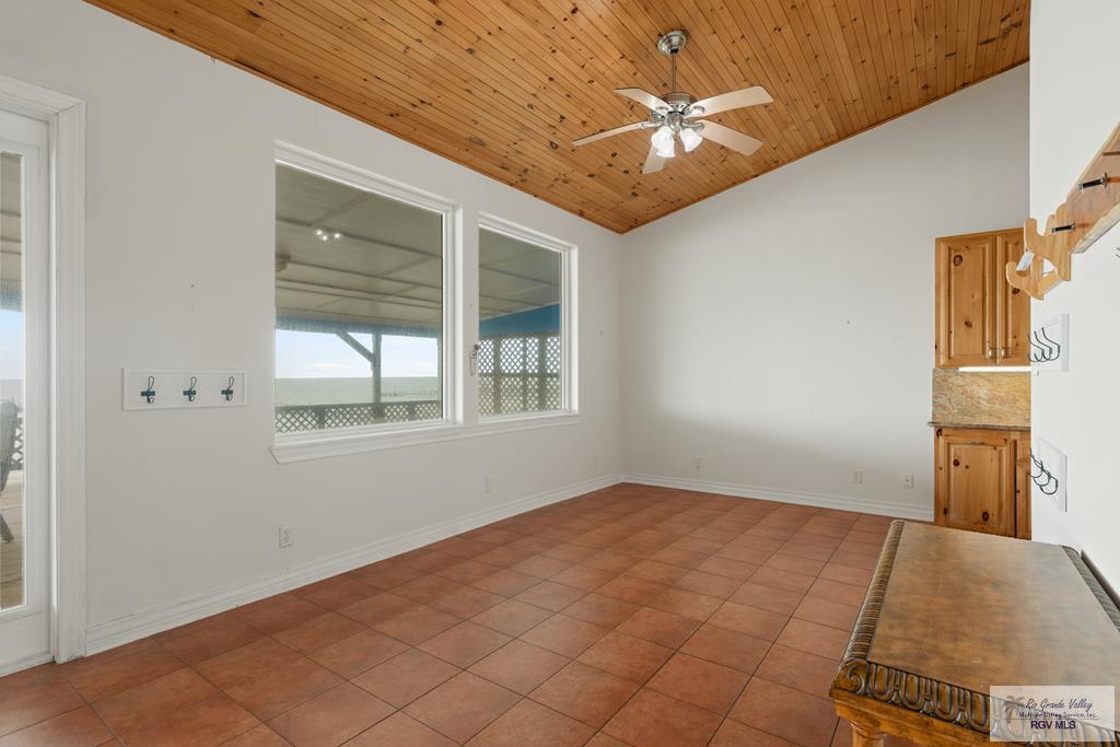 1300 Port South Dr, PORT MANSFIELD, Texas image 3